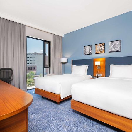 Hilton Garden Inn ويندهوك المظهر الخارجي الصورة